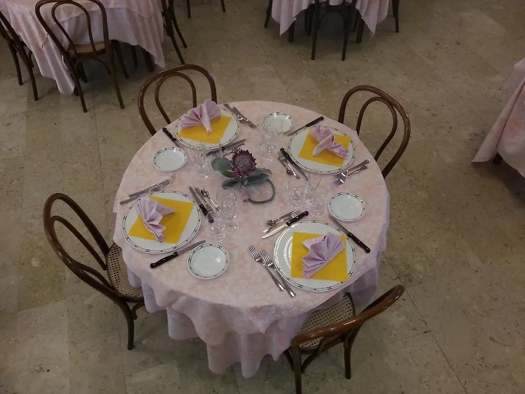 Hotel Valtorta Montecatini-Terme 3*,